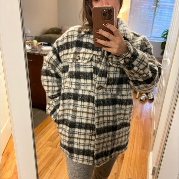 Target Universal Thread Shacket - Picture 8 of 9